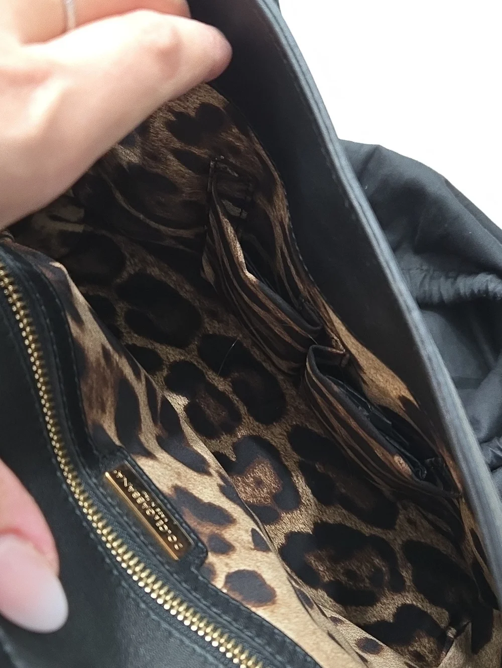 NWT! Dolce & Gabbana Miss Sicily Bag In Black Eel Leather & Leopard Interior-